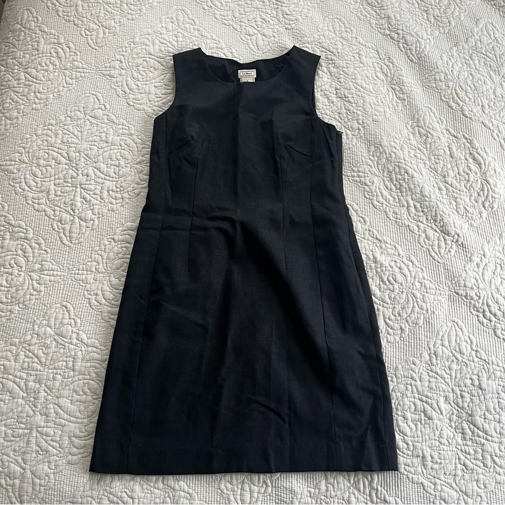LL Bean 100% wool suit dress size 6 petite